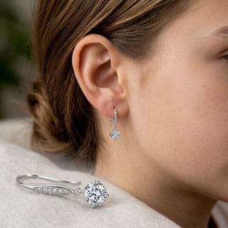 2ct (1ct Each) Moissanite Earrings - Reymey
